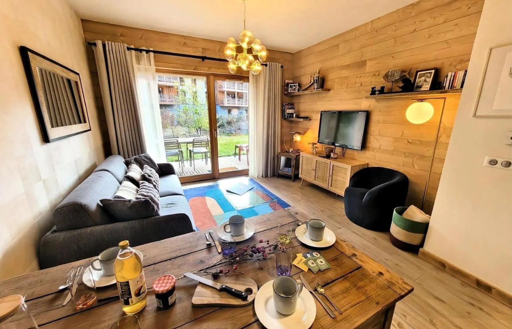 Residence Le Stella - Bel Appartement Neuf Avec Jardin Centre Station Mae-2601 contacts